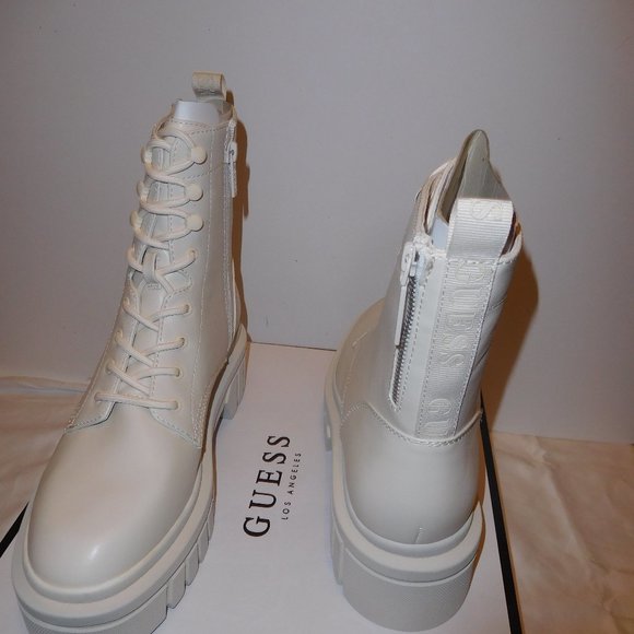 GUESS Gwforina Ivory Chunky Combat Boots--Size 10 NWT - Picture 4 of 9